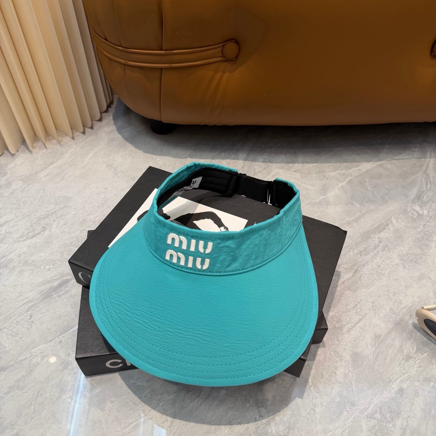 MIUMIU 26S CLASSIC SUN VISOR 332844