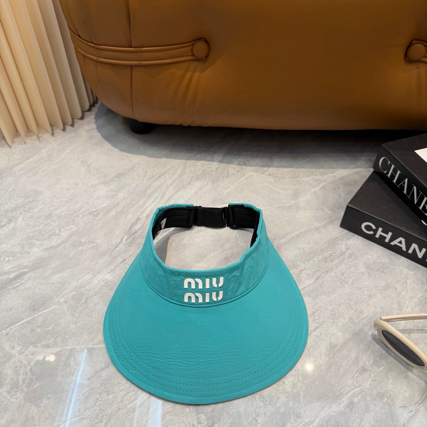 MIUMIU 26S CLASSIC SUN VISOR 332844