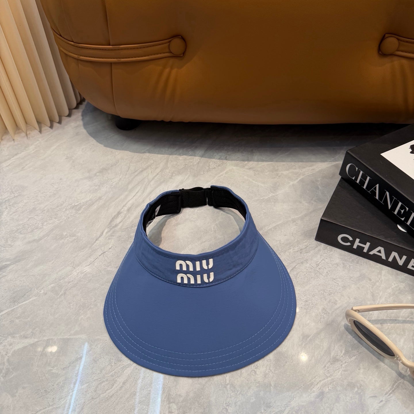 MIUMIU 26S CLASSIC SUN VISOR 332845