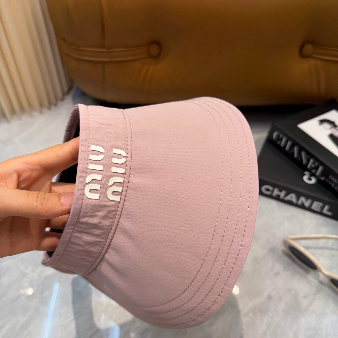 MIUMIU 26S CLASSIC SUN VISOR 332847