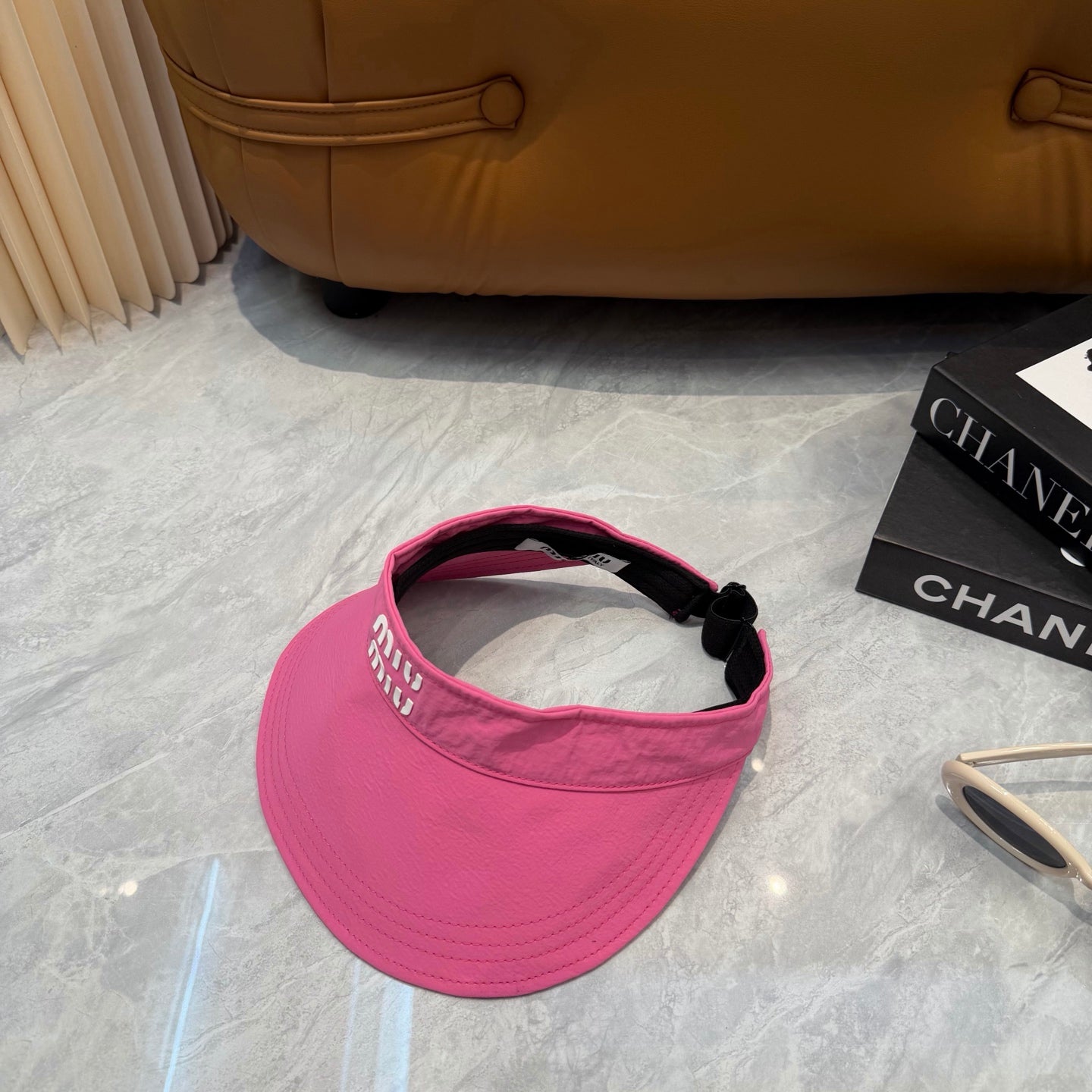 MIUMIU 26S CLASSIC SUN VISOR 332849