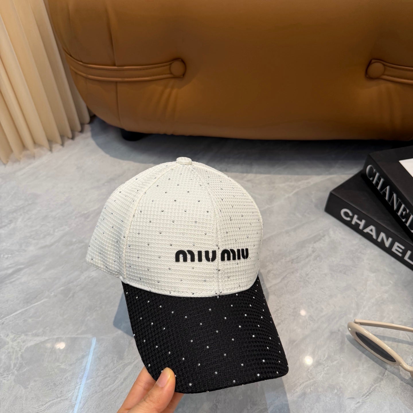 MIUMIU 26S CRYSTAL BASEBALL CAP 345271