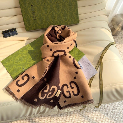 GUCCI 26S SCARF IN CASHMERE 511122