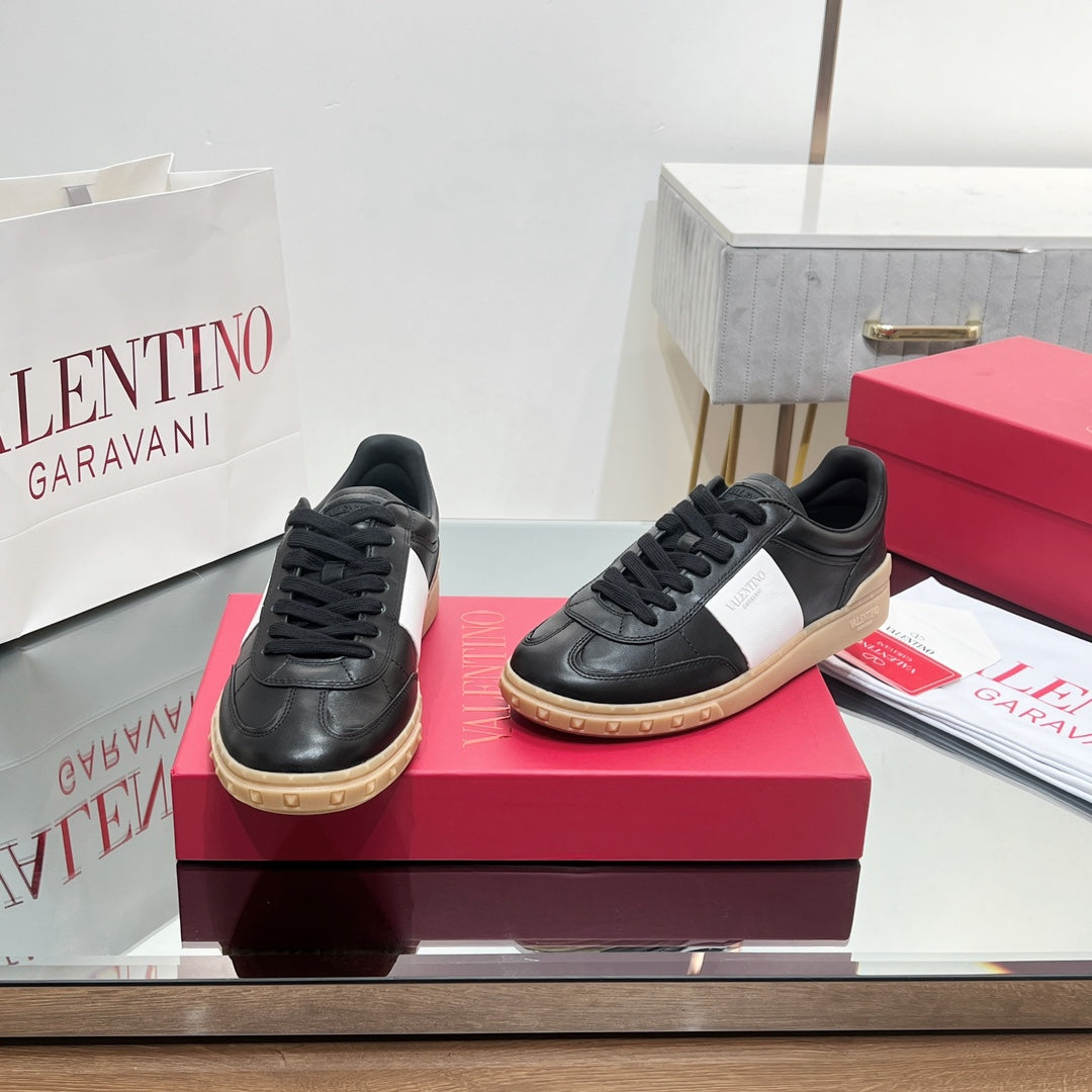 VALENTINO 25S UPVILLAGE SNEAKERS IN BLACK MIX WHITE LAMBSKIN STYLE 1