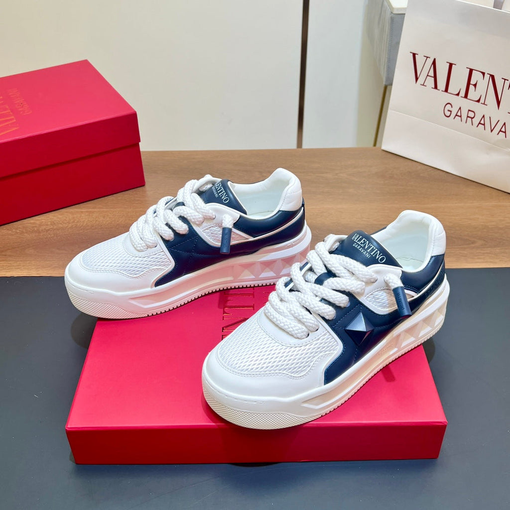 VALENTINO 25S GARAVANI ONE STUD XL PLATFORM SNEAKERS IN WHITE MIX DARK NAVY BLUE LAMBSKIN