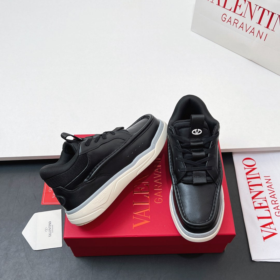 VALENTINO 25S RUNBOOT SNEAKERS IN BLACK LAMBSKIN