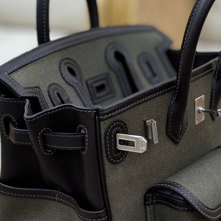 HM 25S BIRKIN CARGO 25 CM IN DARK MOSS GREEN CANVAS AND DARK BROWN SWIFT WITH SILVER HARDWARE