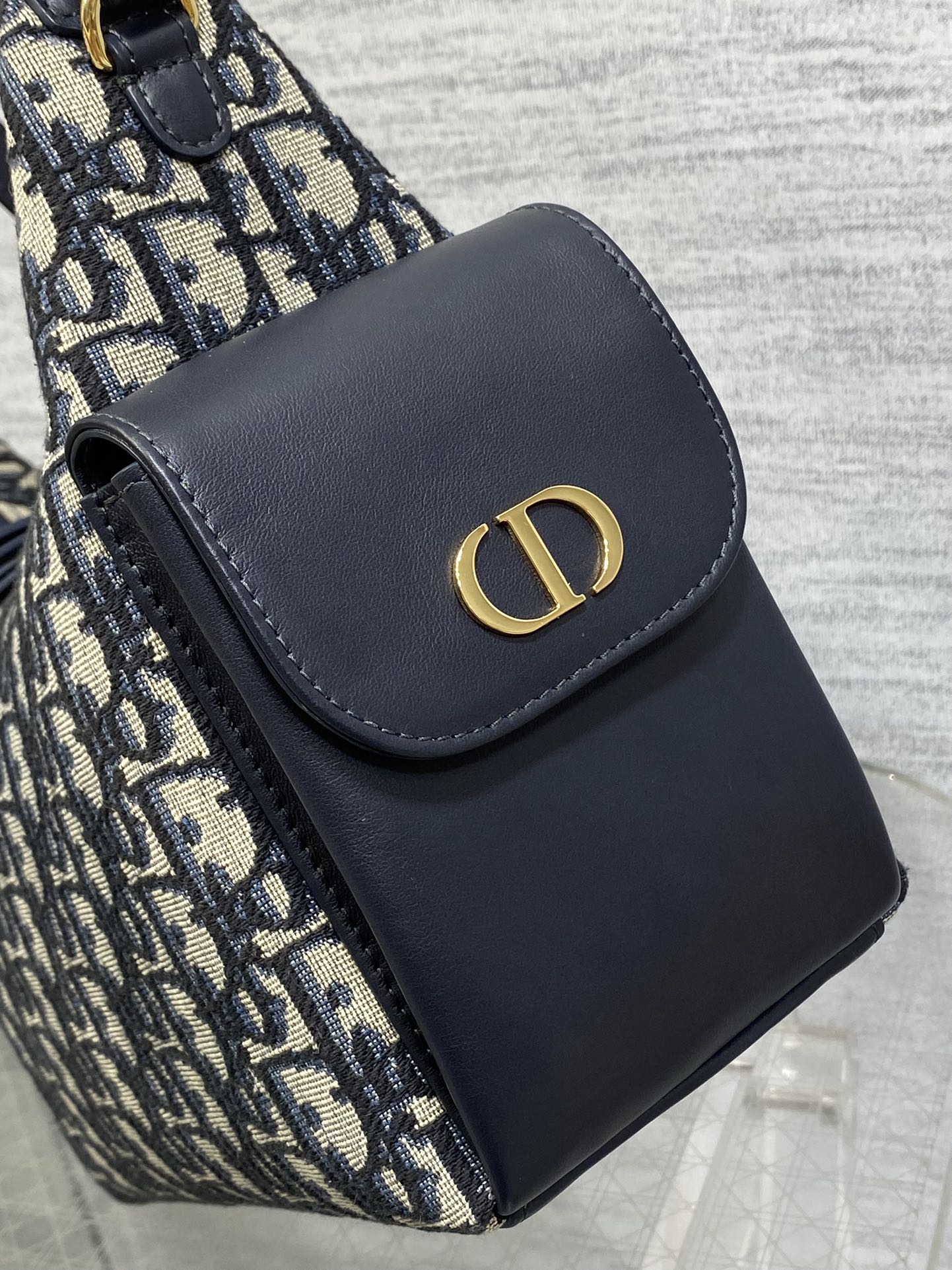 DIOR 25S MEDIUM D-DREAM BAG 24 IN BLUE DIOR OBLIQUE JACQUARD AND SMOOTH CALFSKIN