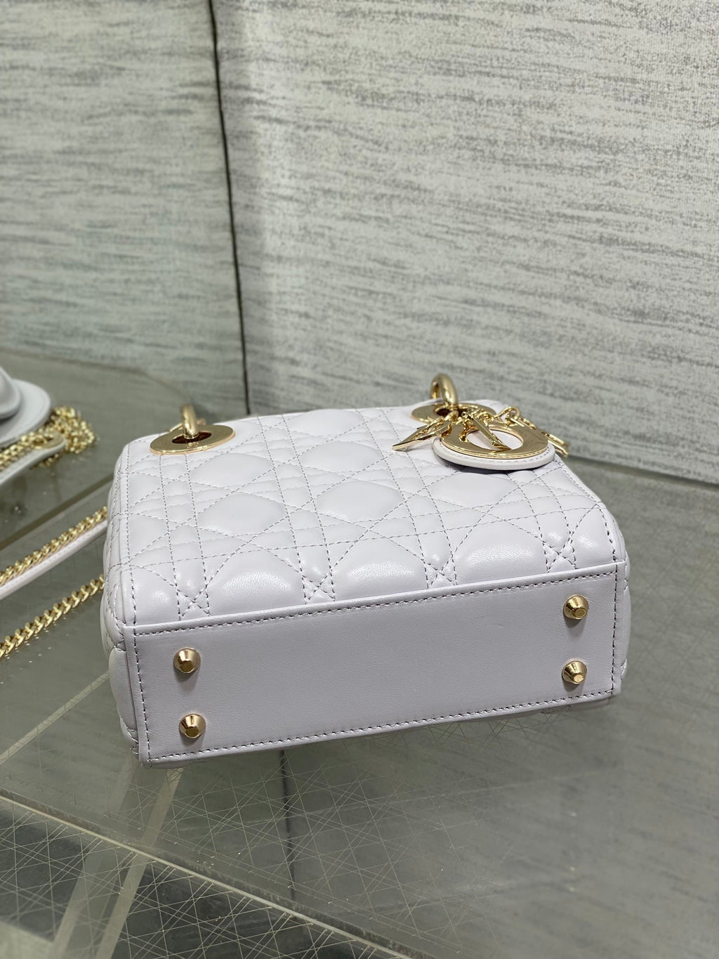 DIOR 25S MINI LADY DIOR BAG 17 IN LILAC CANNAGE CALFSKIN GOLD HARDWARE