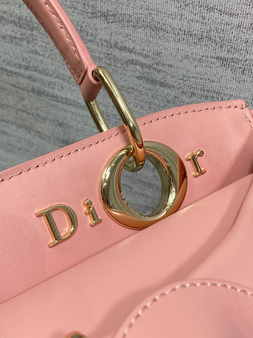 DIOR CIGALE BAG 28 IN PINK CALFSKIN GOLD HARDWARE