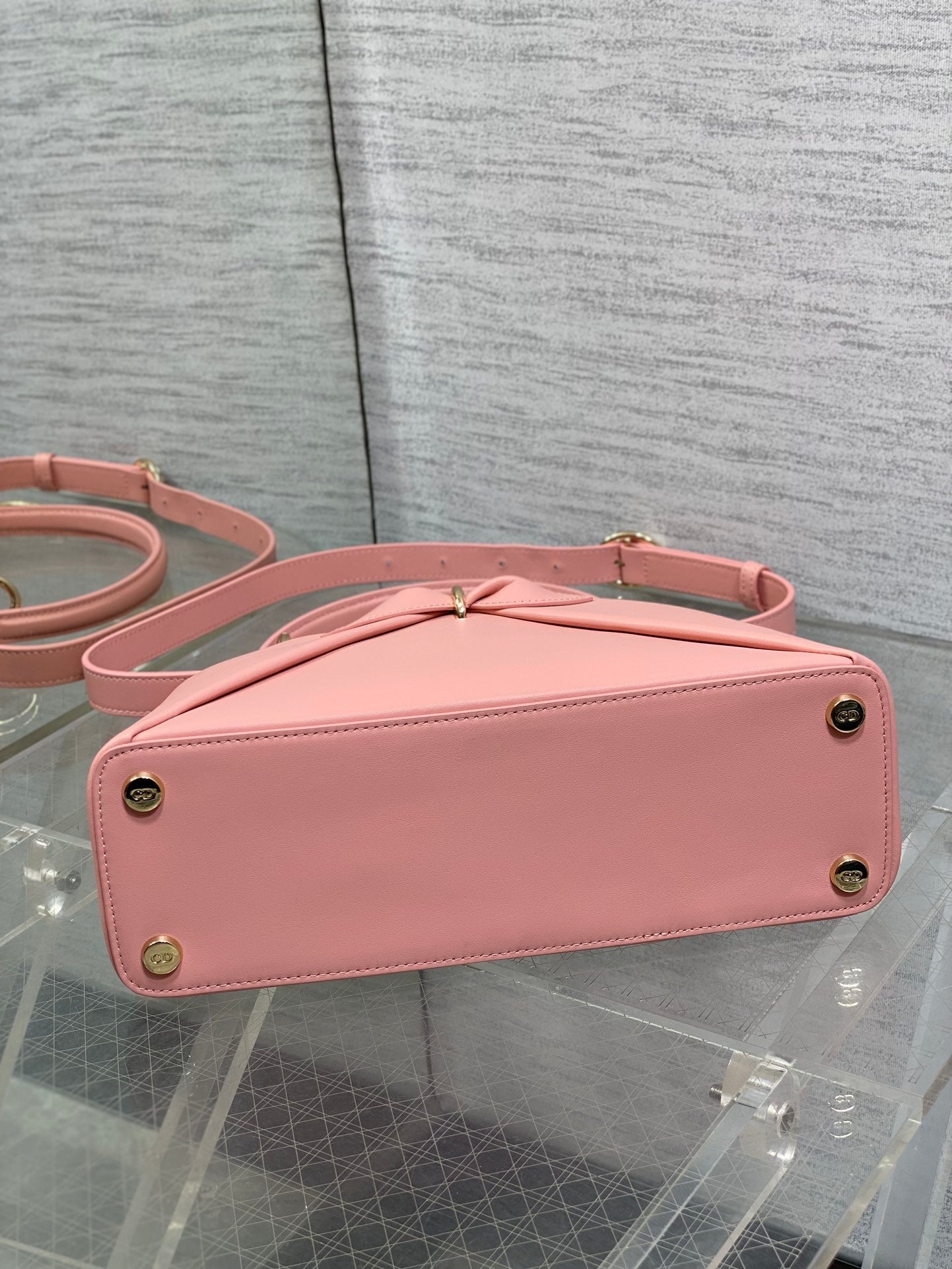 DIOR CIGALE BAG 28 IN PINK CALFSKIN GOLD HARDWARE
