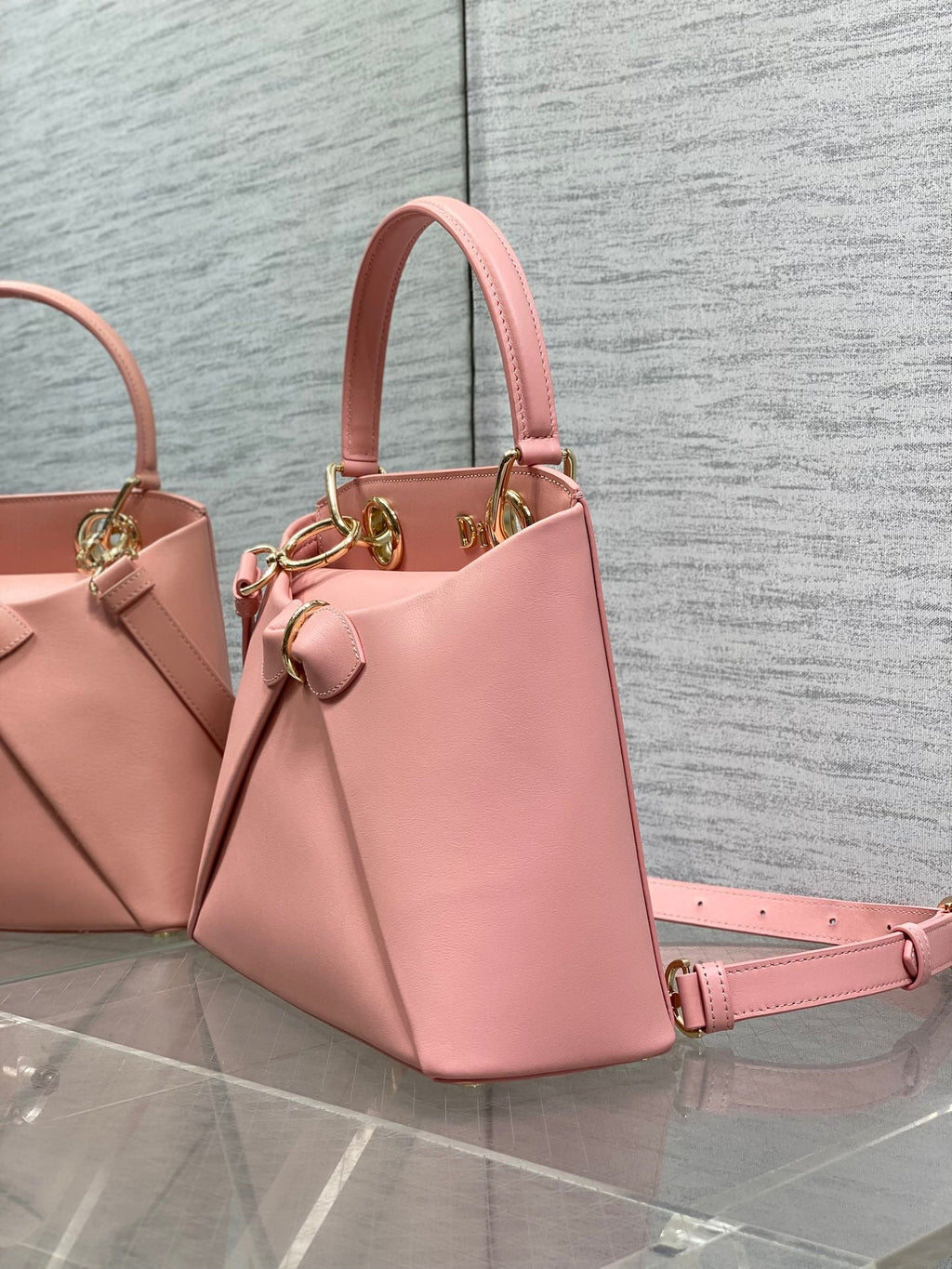 DIOR CIGALE BAG 28 IN PINK CALFSKIN GOLD HARDWARE