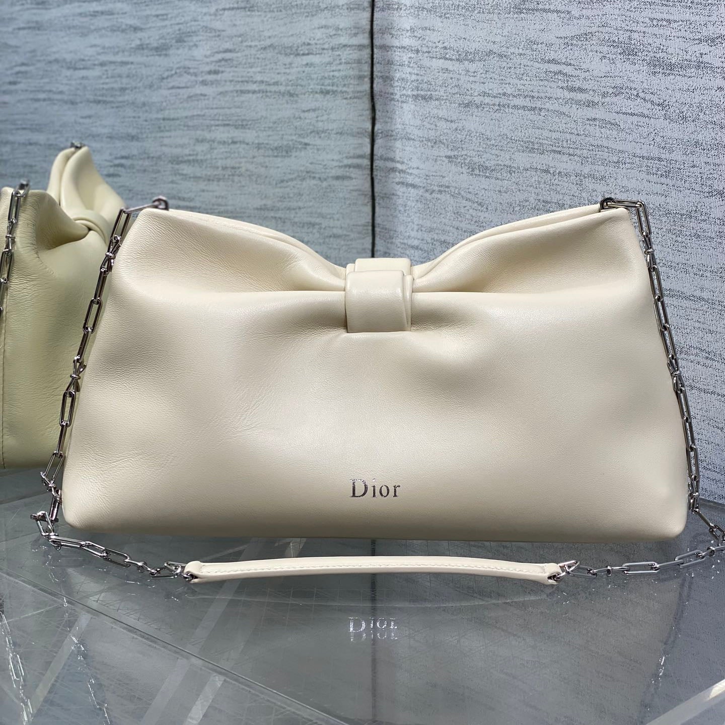 DIOR 26S BOW BAG 30 IN WHITE LAMBSKIN