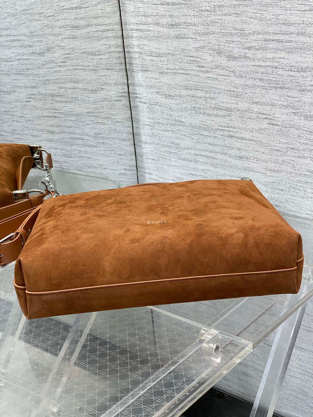 DIOR 26S MEDIUM BAG 31 IN LIGHT BROWN SUEDE