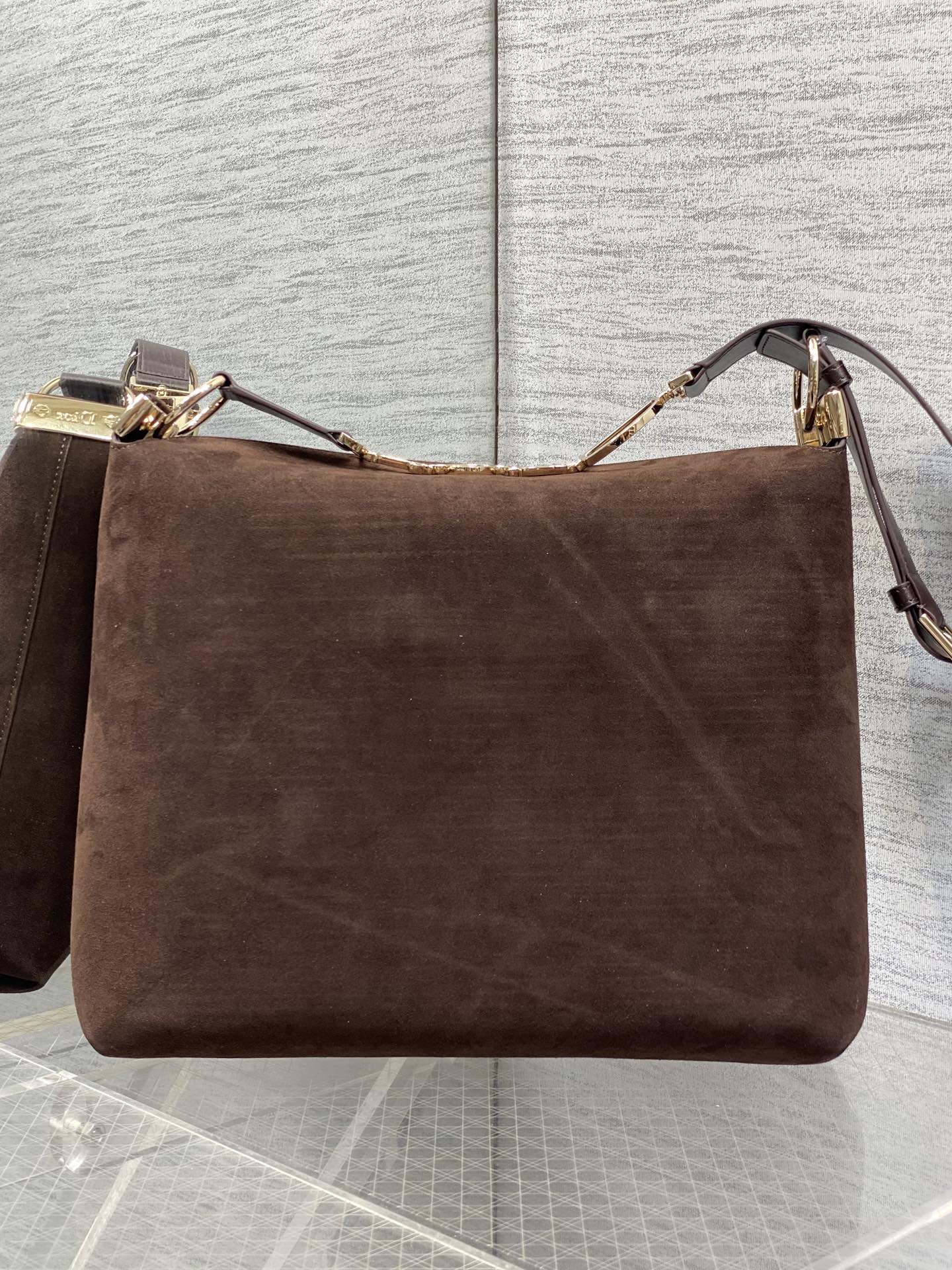 DIOR 26S MEDIUM BAG 31 IN DARK BROWN SUEDE