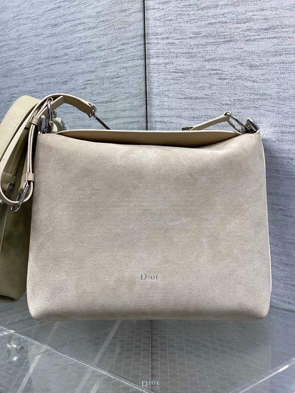 DIOR 26S MEDIUM BAG 31 IN BEIGE SUEDE
