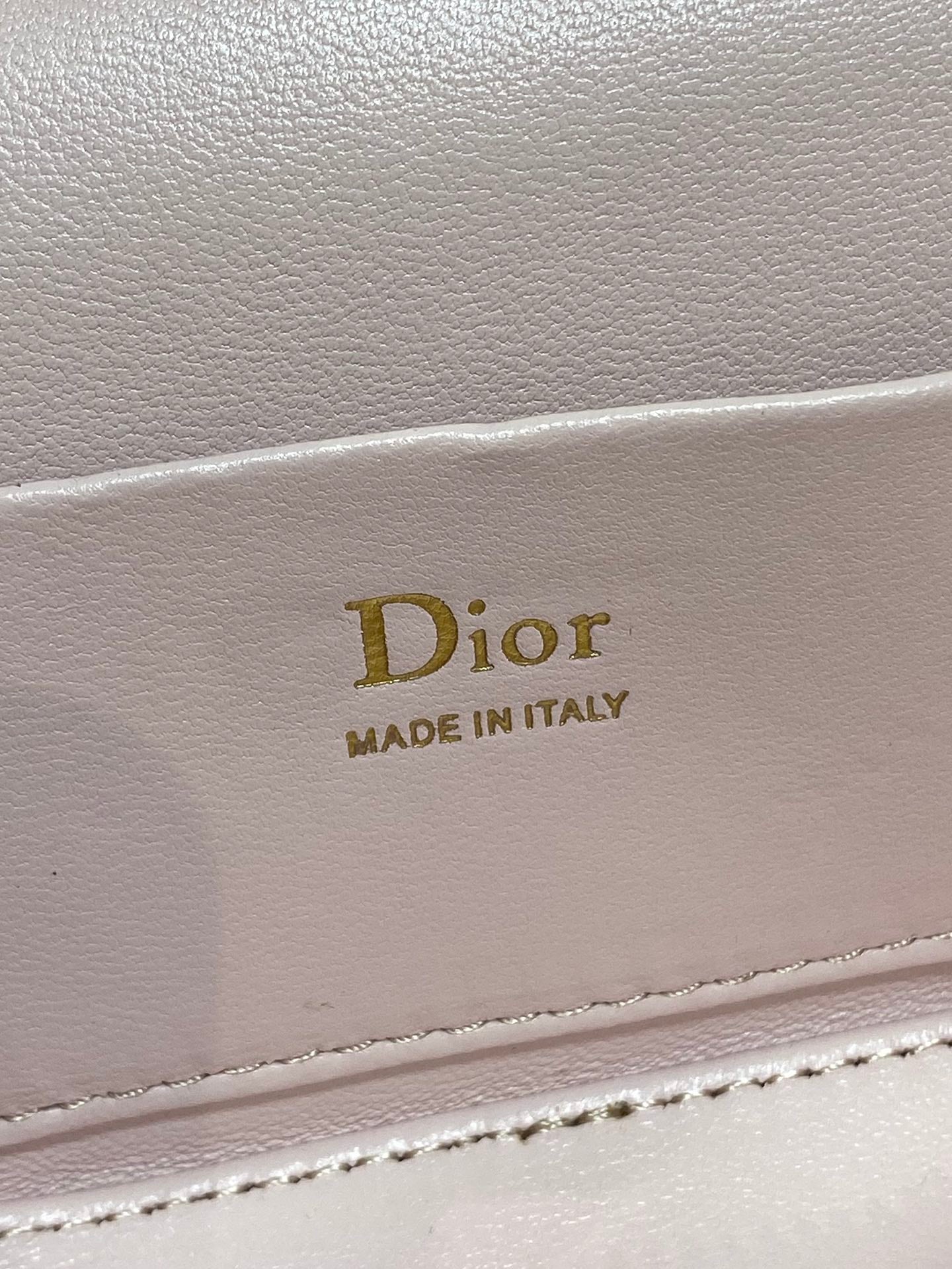 DIOR 26S MINI VANITY 17 IN LIGHT PINK LAMBSKIN