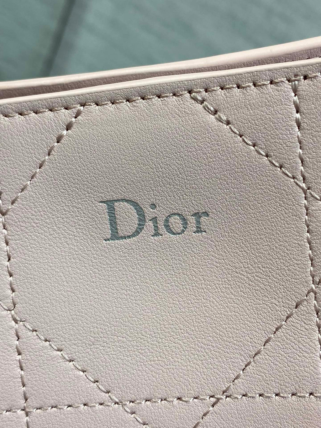 DIOR 26S TRIANON BAG 20 IN LIGHT PINK LAMBSKIN