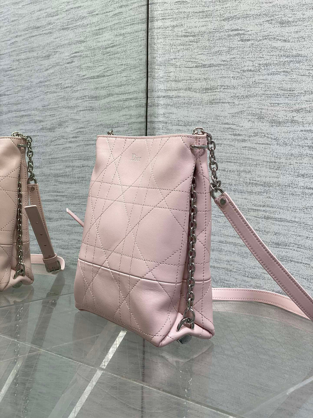 DIOR 26S TRIANON BAG 20 IN LIGHT PINK LAMBSKIN