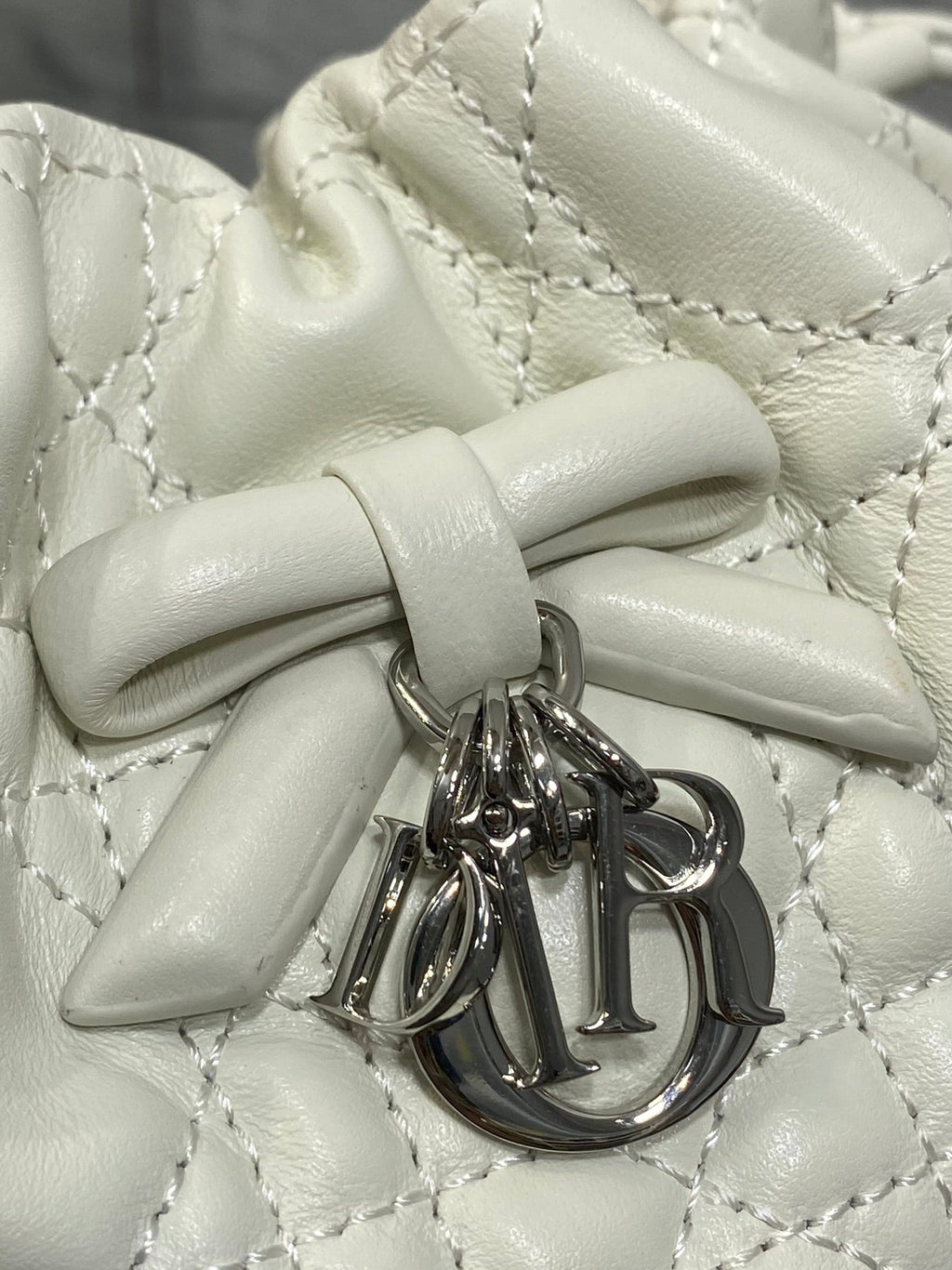 DIOR 26S ADIORABLE BUCKET BAG 20 IN WHITE LAMBSKIN