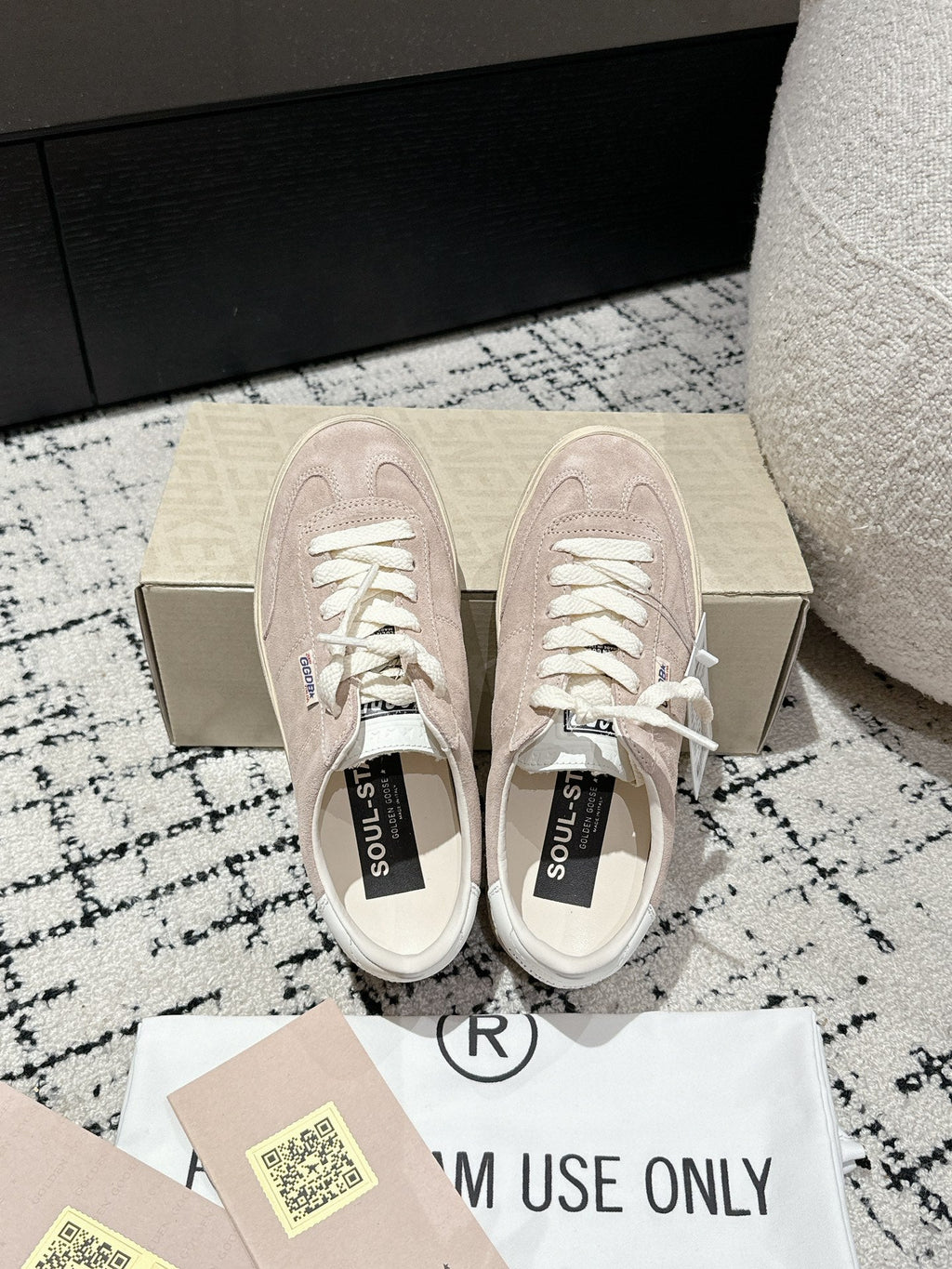 SOUL STAR SNEAKERS IN PINK SUEDE WHITE HEEL TAB