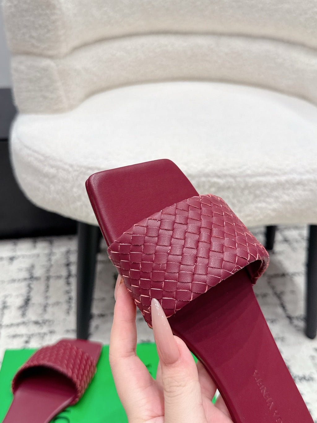 BOTTEGA VENETA 26S SQUARE-TOE WOVEN-STRAP SANDALS IN RED LAMBSKIN