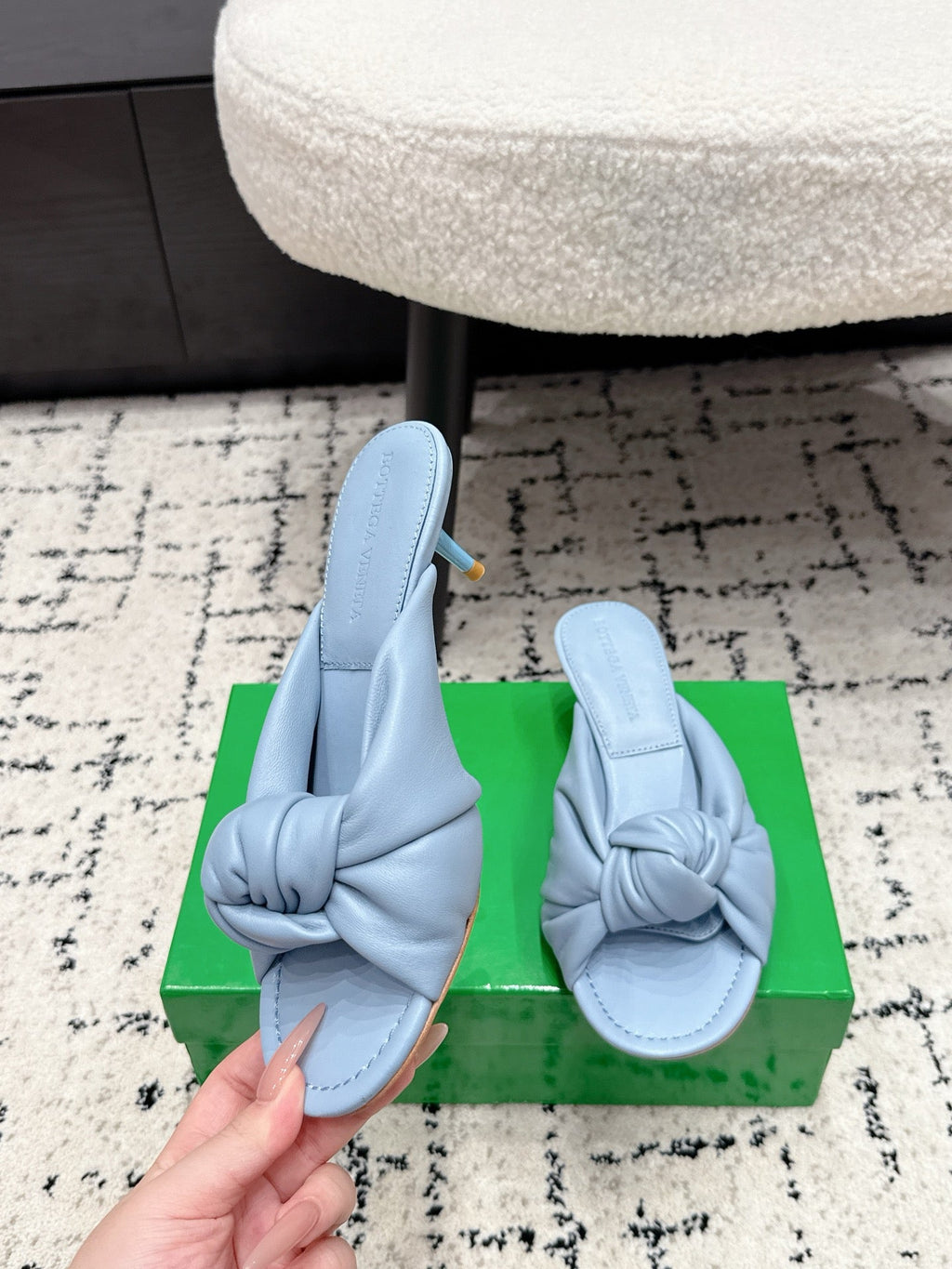BOTTEGA VENETA 26S TWIST-STRAP HIGH-HEEL SANDALS 50 MM IN SKY BLUE LAMBSKIN