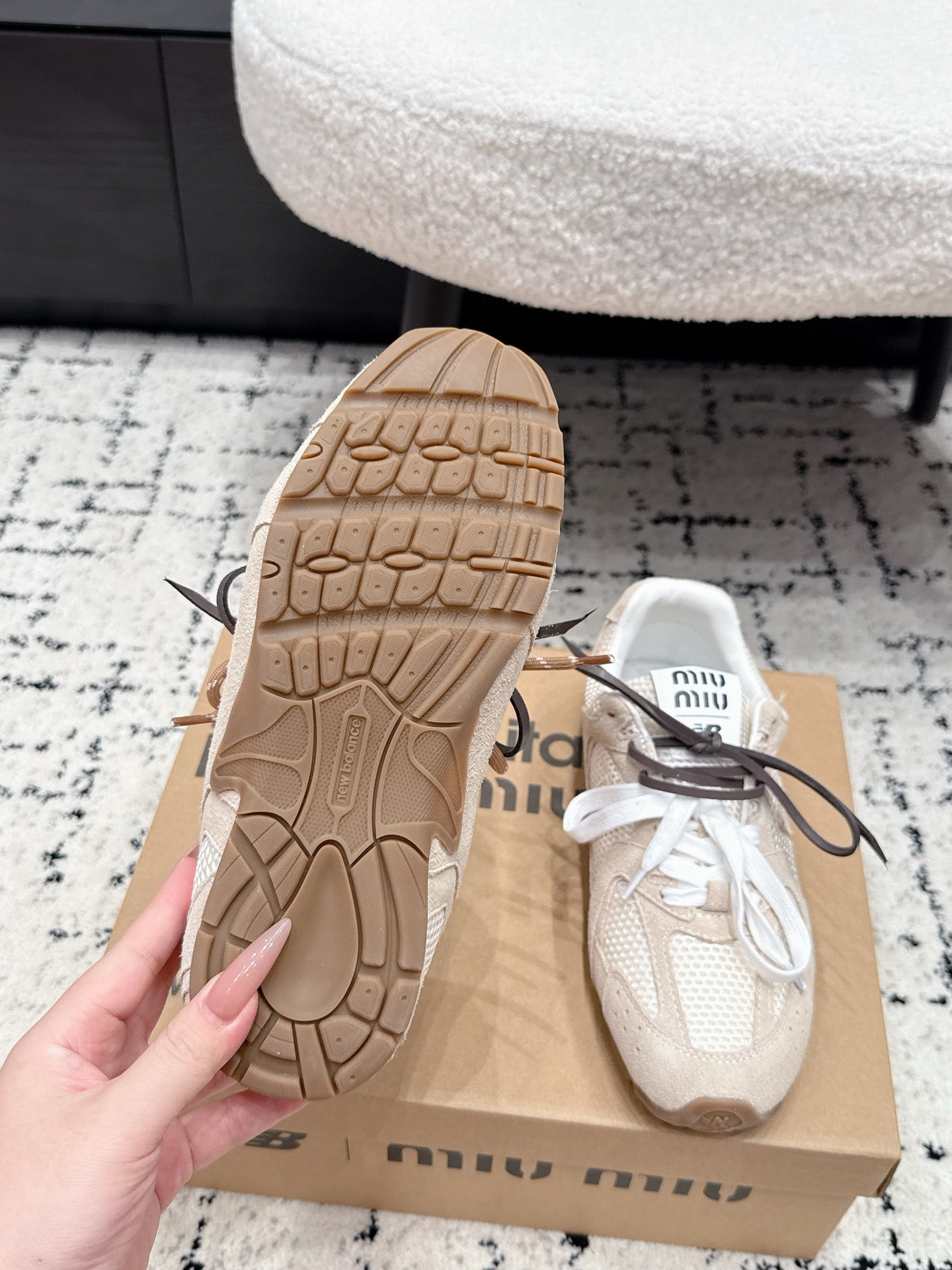 MIUMIU 26S SNEAKERS IN TAN BROWN SUEDE AND MESH FABRIC