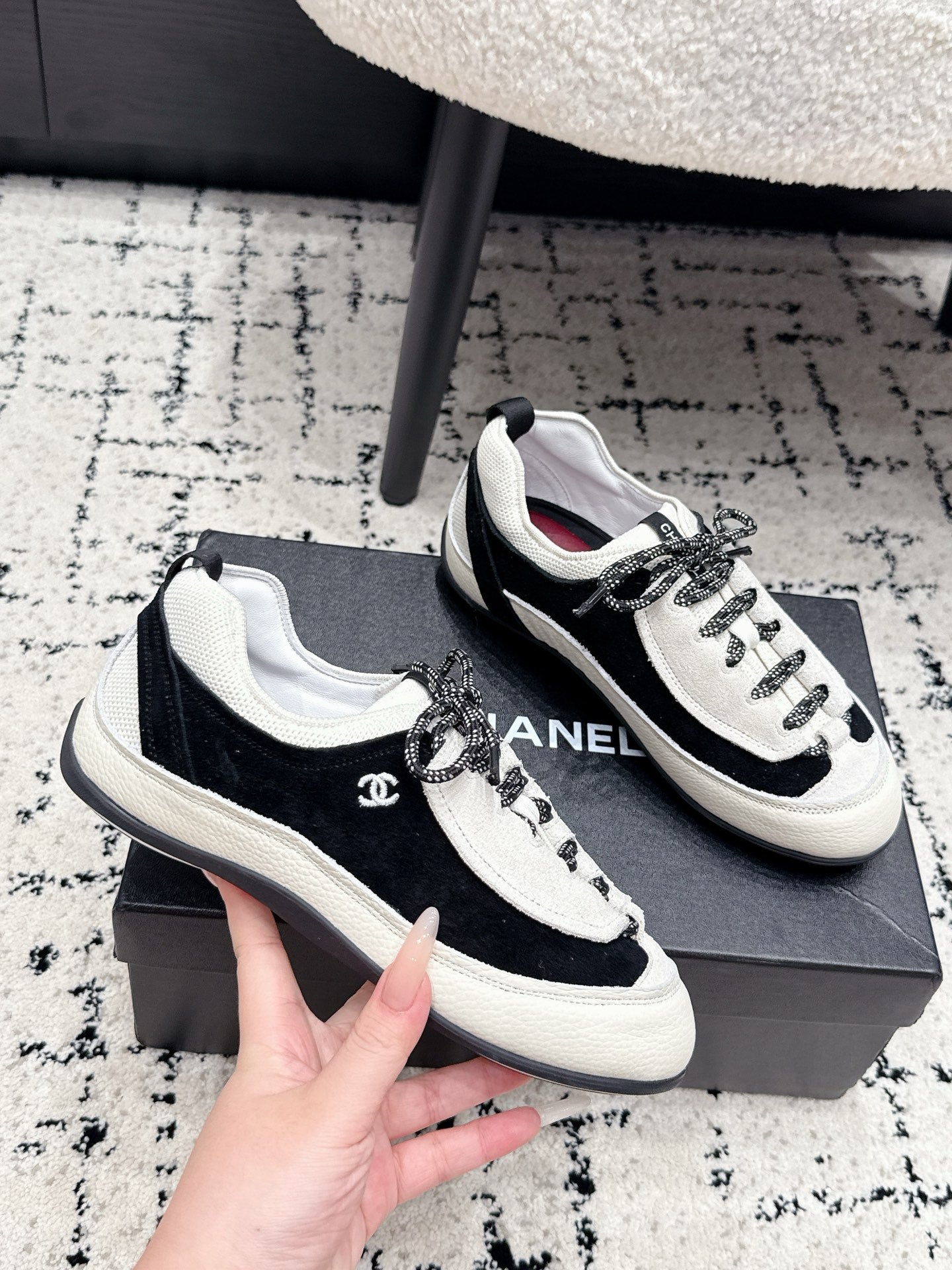 CHANEL 26S LACE-UP SNEAKERS IN WHITE SUEDE AND LAMBSKIN