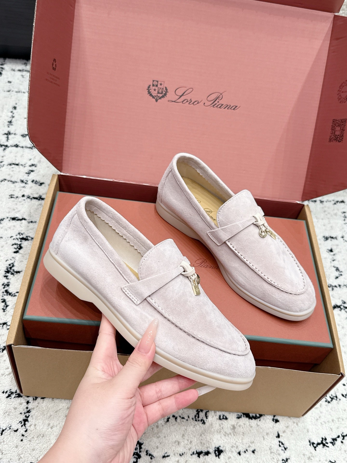 LP 26S SUMMER CHARMS WALK LOAFER IN LIGHT PINK GREY SUEDE GOLD HARDWARE