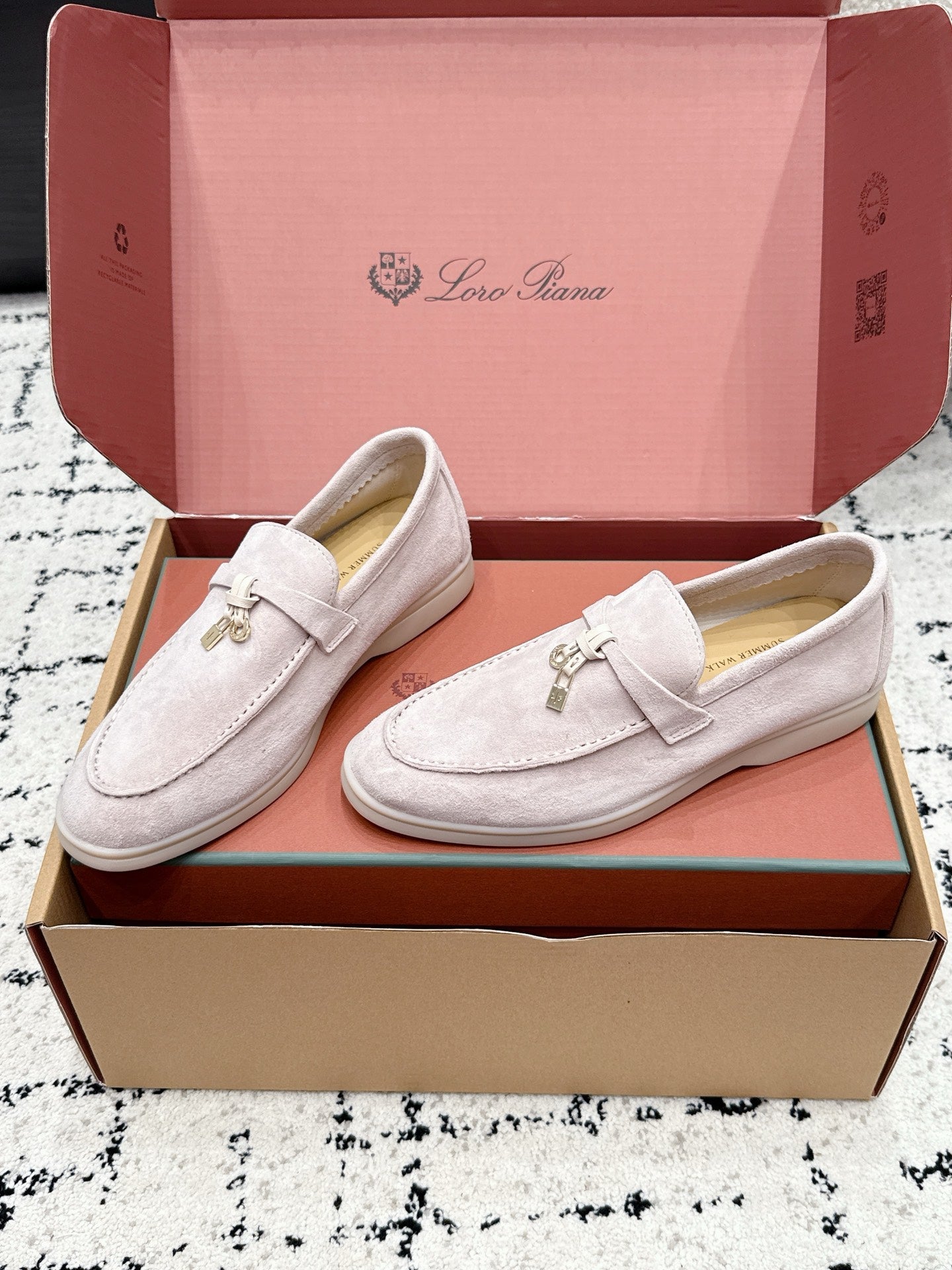 LP 26S SUMMER CHARMS WALK LOAFER IN LIGHT PINK GREY SUEDE GOLD HARDWARE