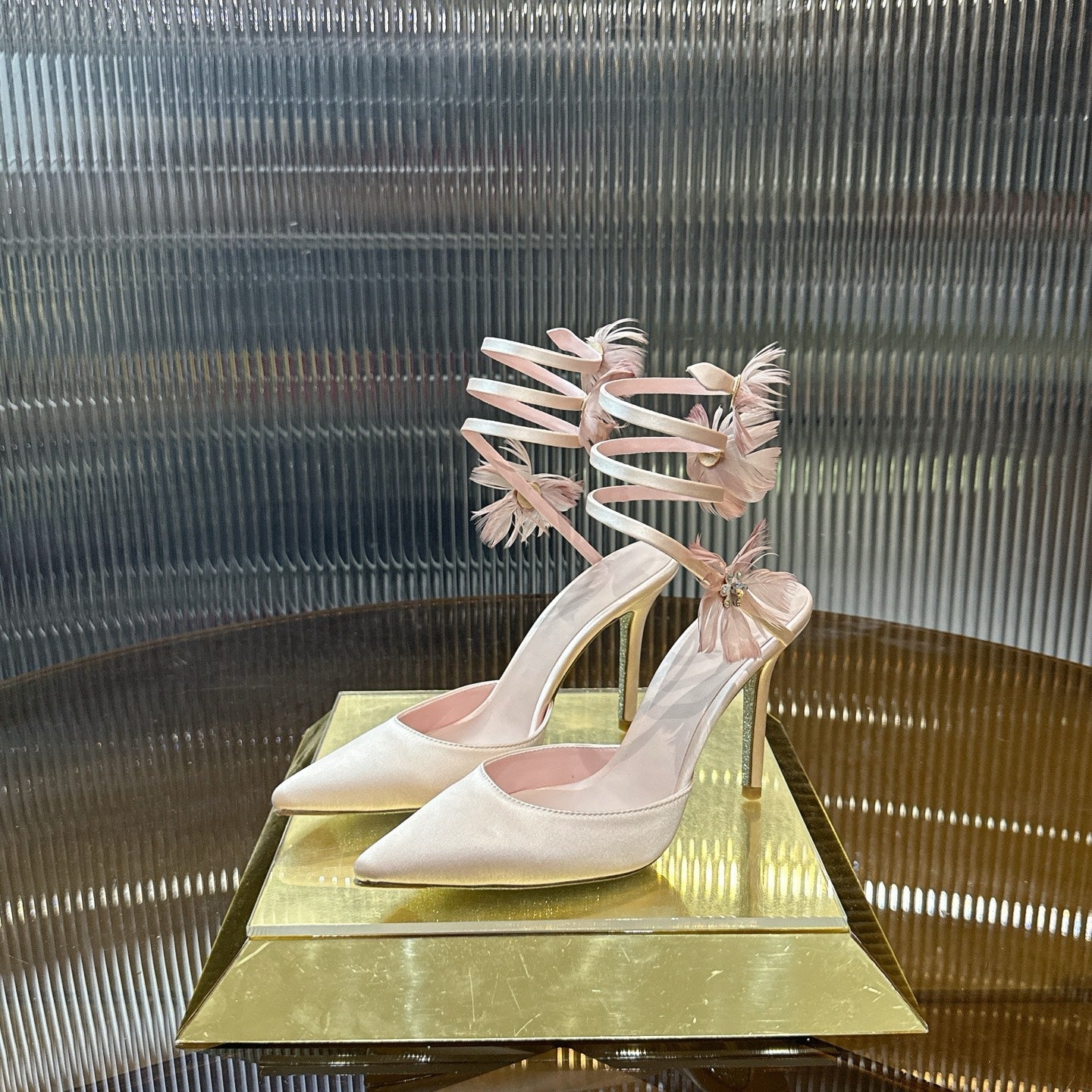 RENE CAOVILLA 26S FLORAL FEATHER HIGH HEELS 100 MM IN NUDE SATIN