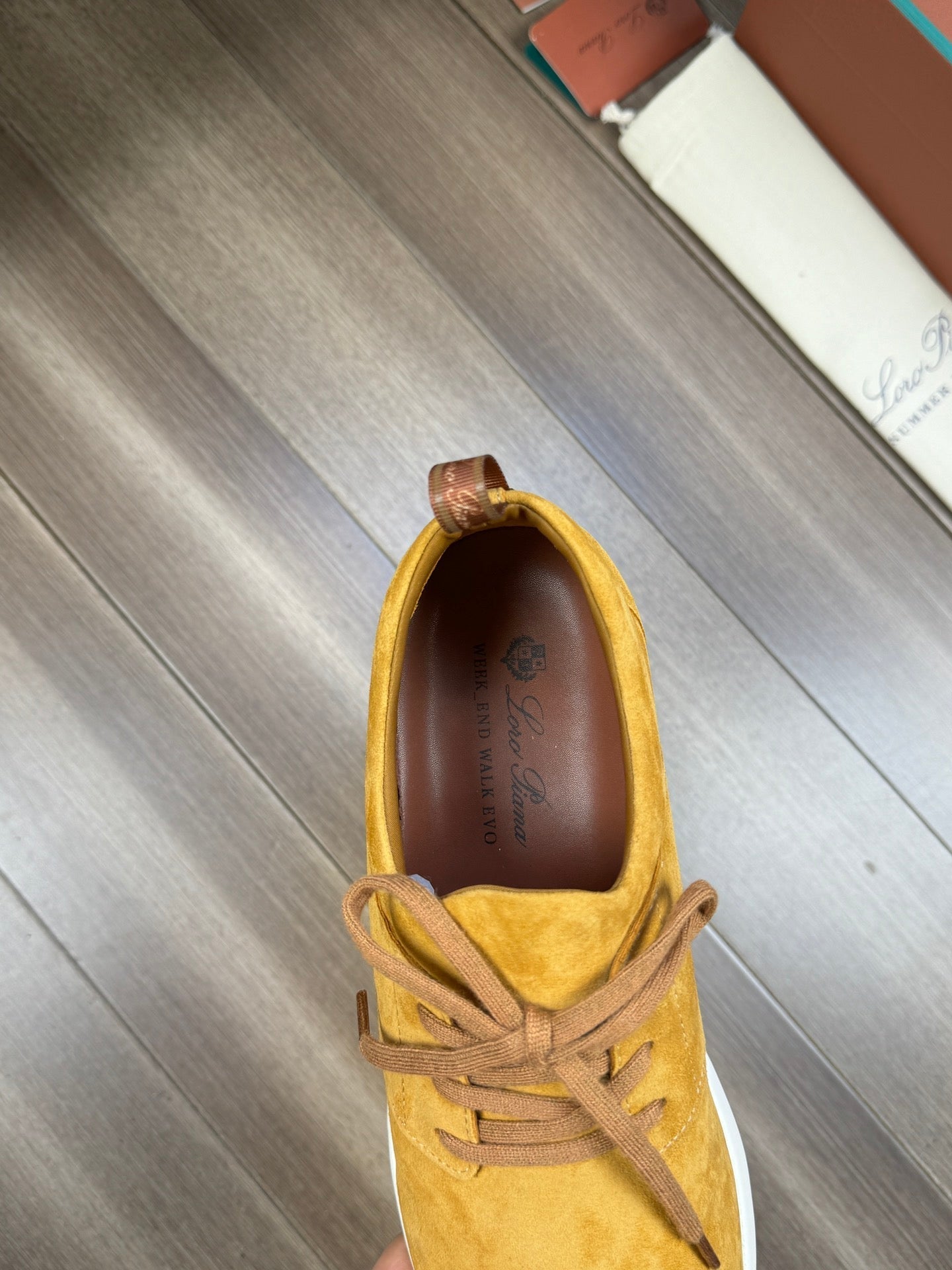 LP BERGEN SNEAKER SAFFRON SUEDE