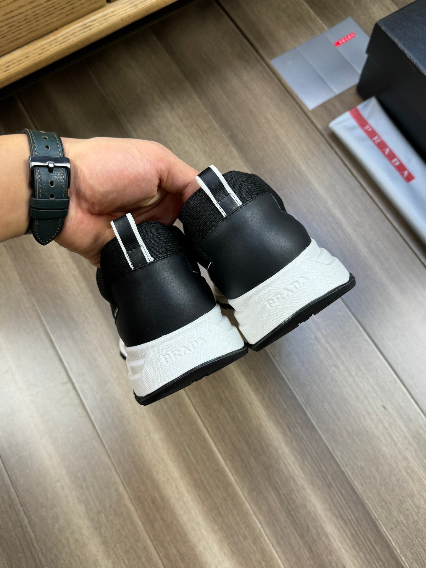 PRA SNEAKER BLACK NAPPA CALFSKIN AND FLYKNIT FABRIC