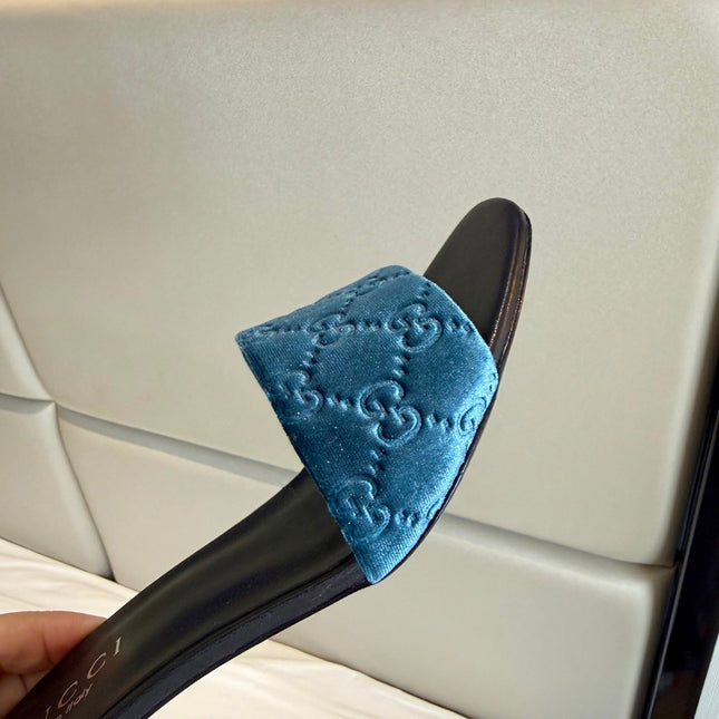 GUCCI 26S SLIDE SANDALS 55 MM IN DUSTY BLUE VELVET