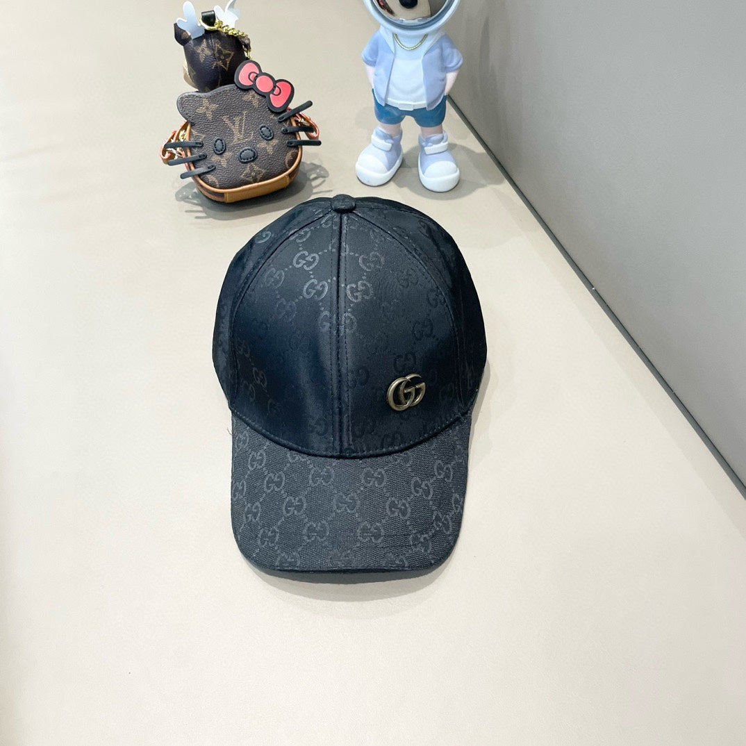 GUCCI 26S BASEBALL CAP STYLE 44