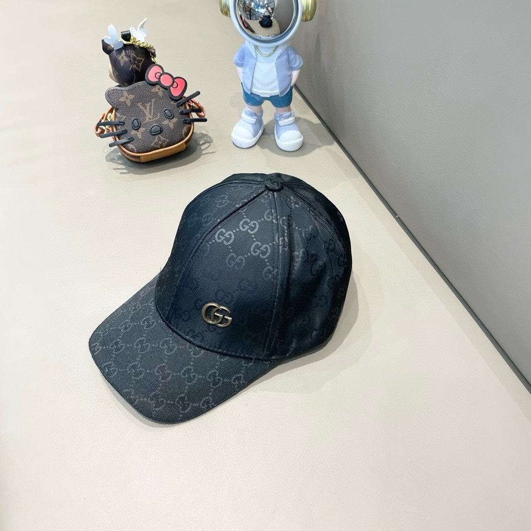 GUCCI 26S BASEBALL CAP STYLE 44