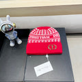 KNITTED BEANIE HAT IN RED CASHMERE WOOL 422478