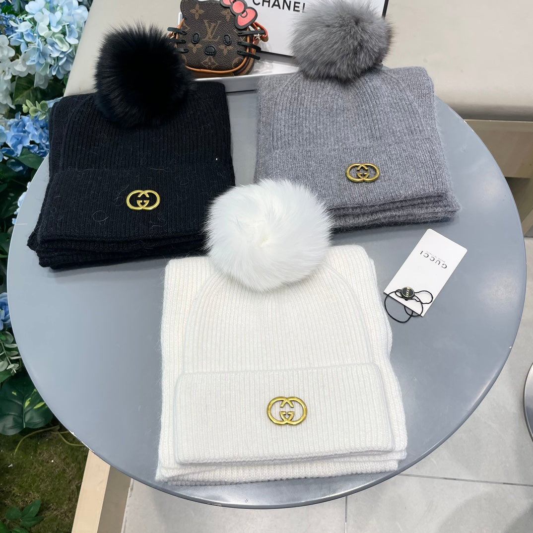 SET SCARF AND HAT IN DOVE GRAY CASHMERE 436241