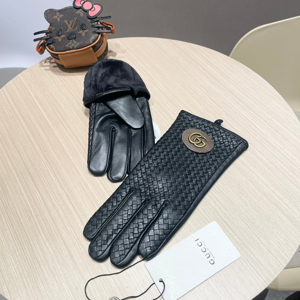 COUPLE GLOVES IN BLACK LAMBSKIN 439093