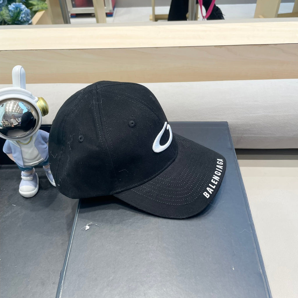 BALENCIAGA 26S BASEBALL CAP STYLE 66