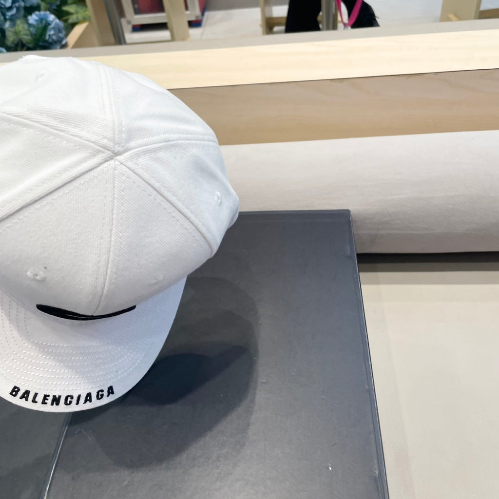 BALENCIAGA 26S BASEBALL CAP STYLE 67