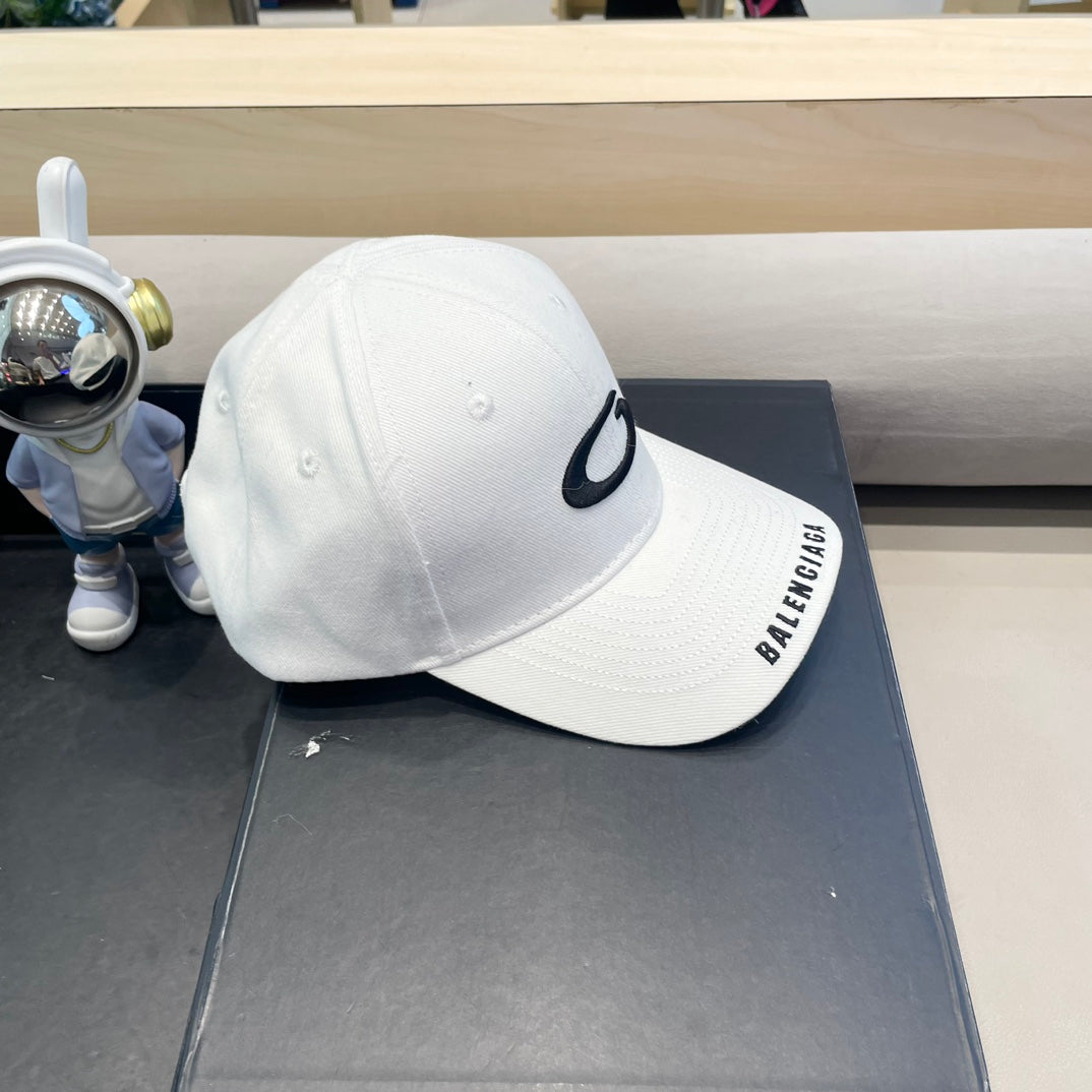 BALENCIAGA 26S BASEBALL CAP STYLE 67