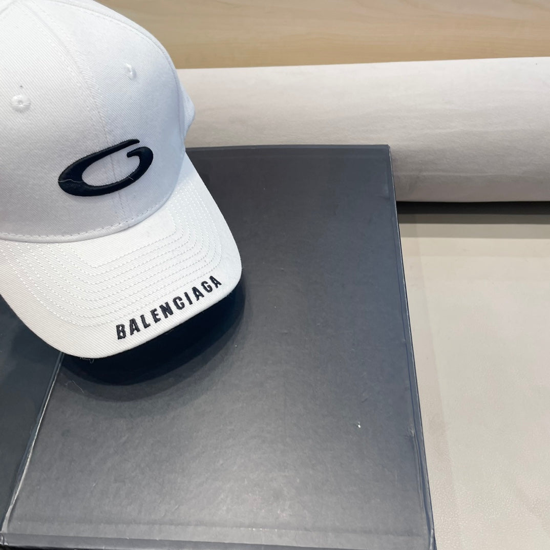BALENCIAGA 26S BASEBALL CAP STYLE 67