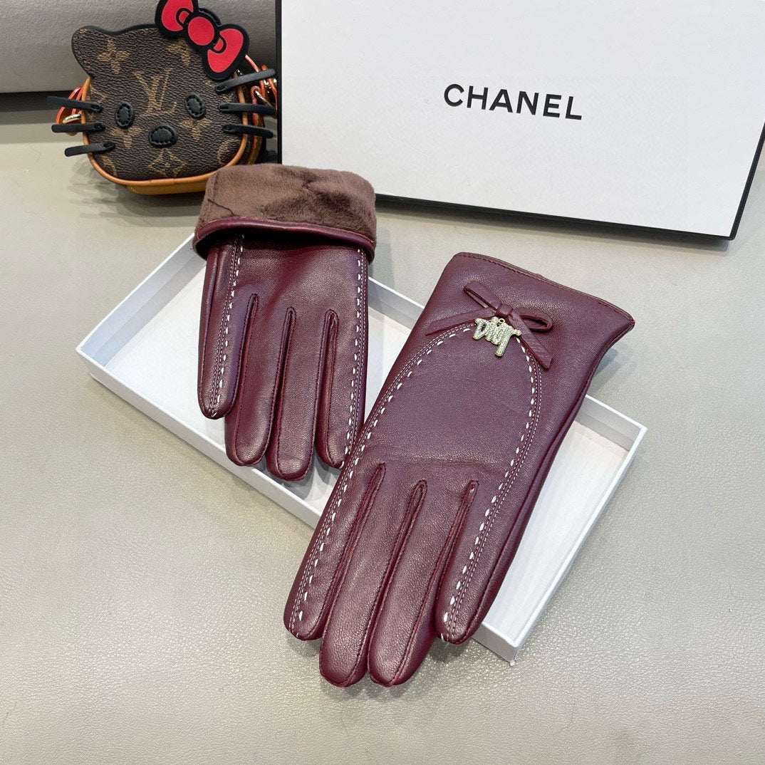 GLOVES ATTACHED BOW IN BURGUNDY RED LAMBSKIN 458529