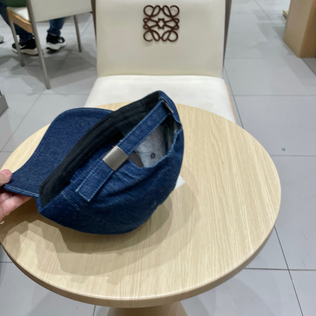 BALENCIAGA 26S BASEBALL CAP STYLE 111