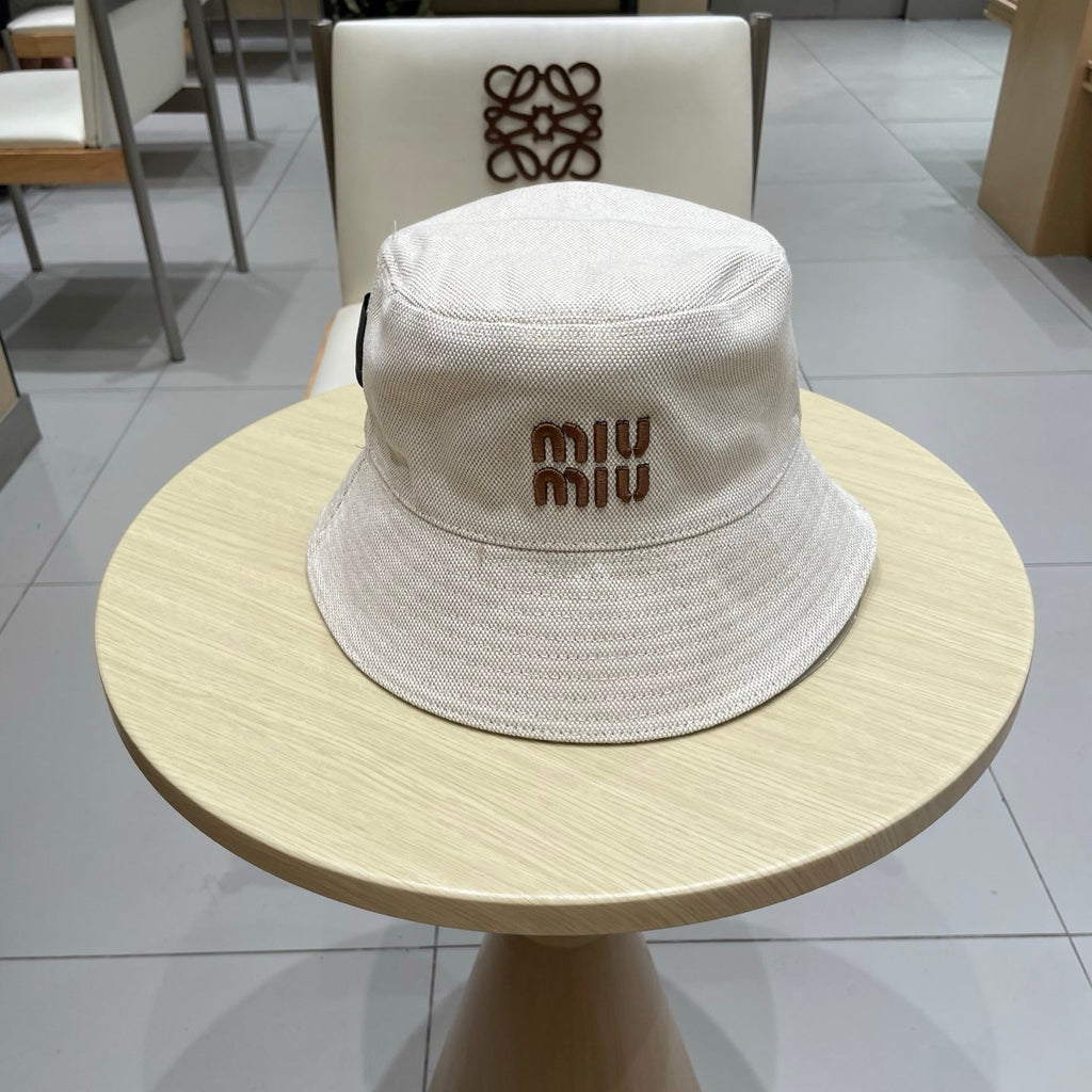 MIUMIU REVERSIBLE BUCKET HAT STYLE 81
