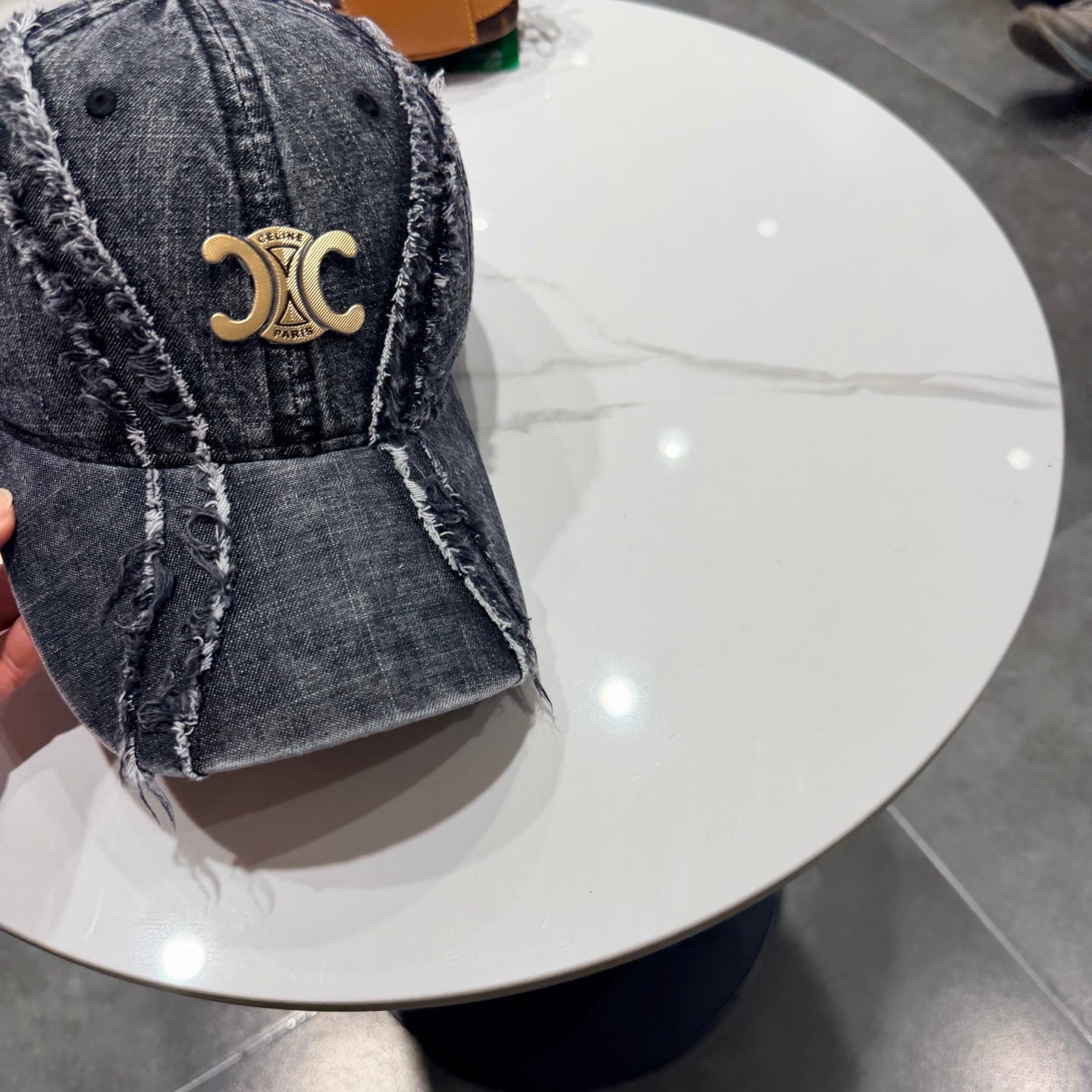 CELINE 26S BASEBALL CAP STYLE 83