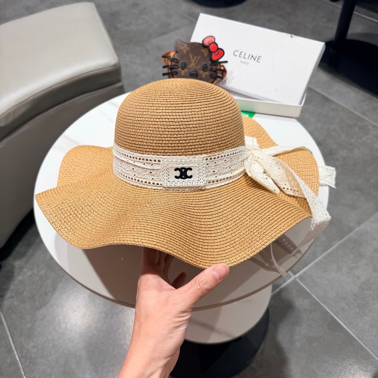 CELINE 26S STRAW WIDE BRIM HAT STYLE 74