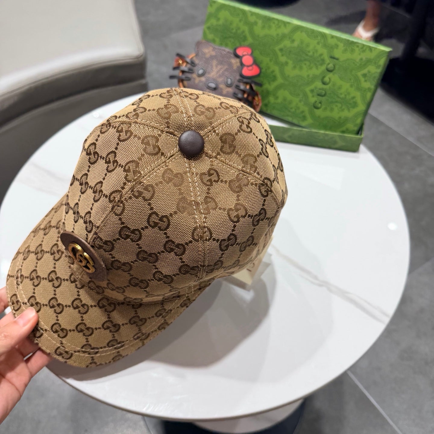 GUCCI 26S BASEBALL CAP STYLE 84